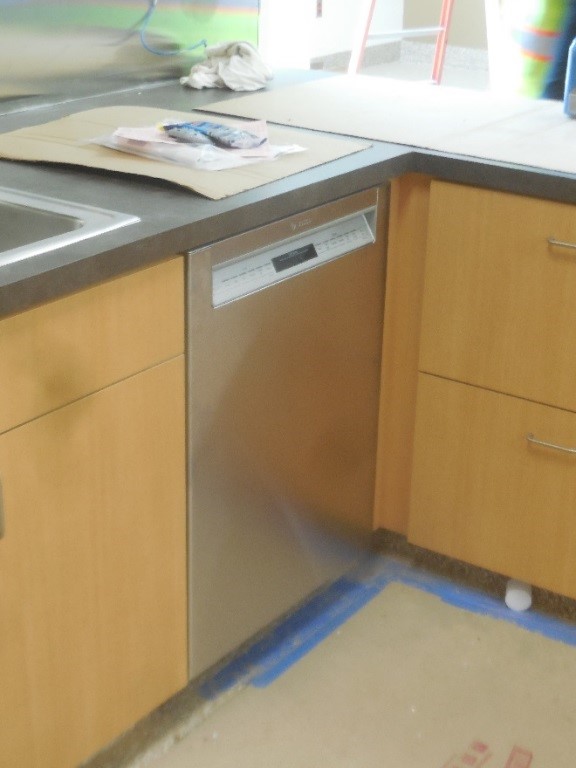 Station 64 dishwasher