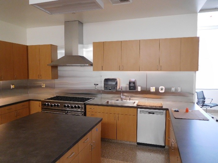 Kitchen at Station 64