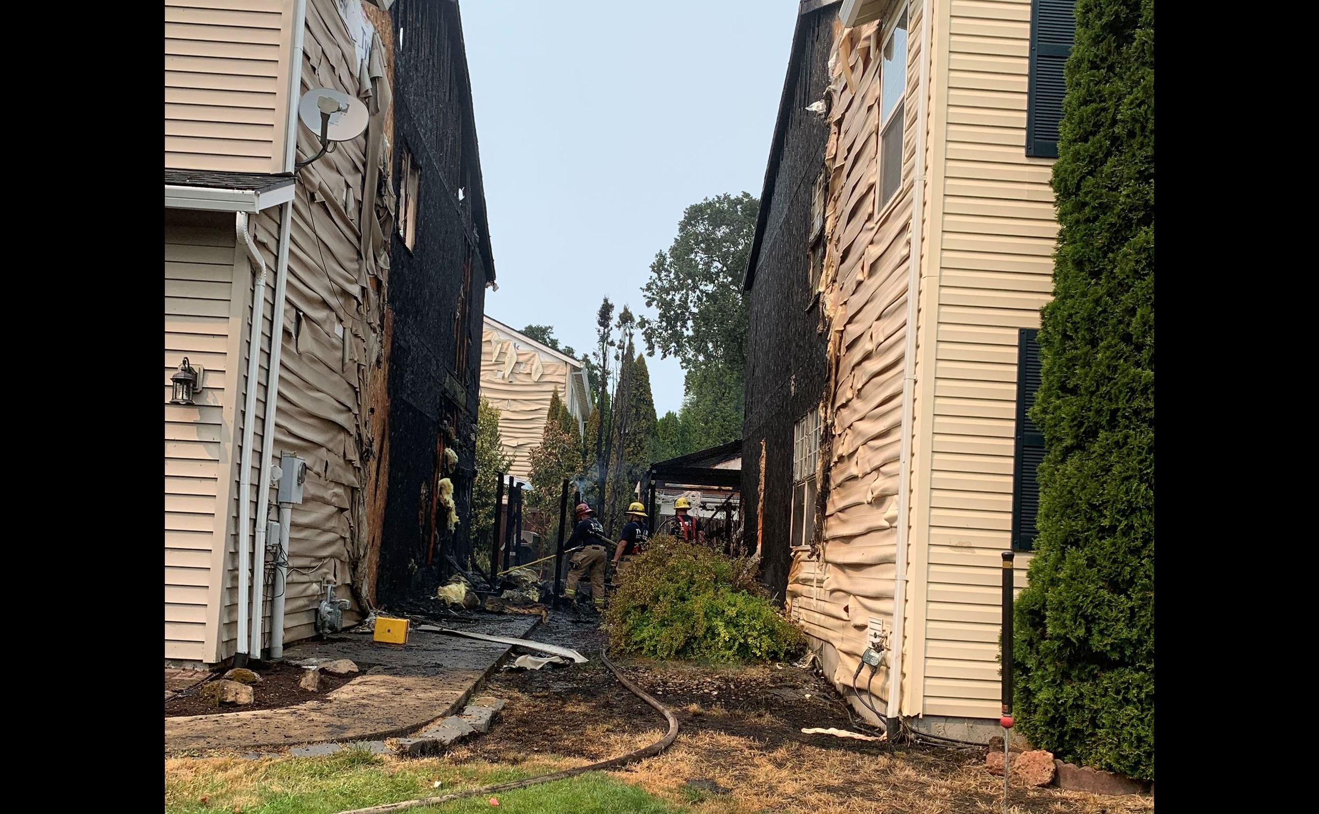 8.5.21 Harvey Way Fire pic 2