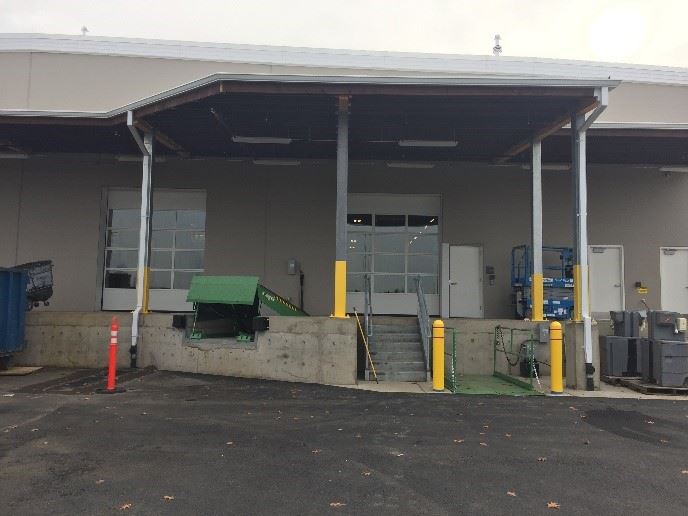 Exterior Image of Loading Dock of Logistics Service Center